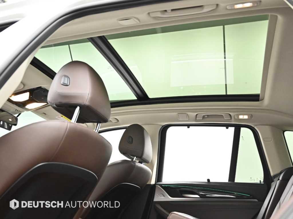 BMW X3 — photo 18