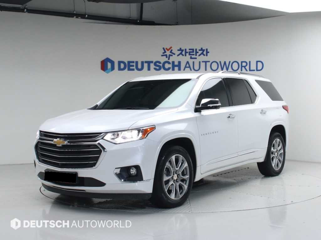 CHEVROLET Traverse — photo 01