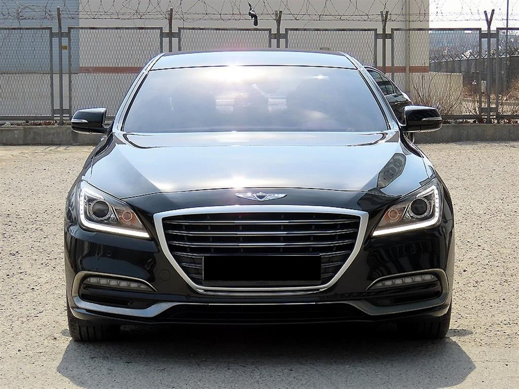 Genesis G80 — photo 01