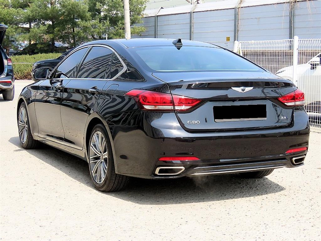 Genesis G80 — photo 03