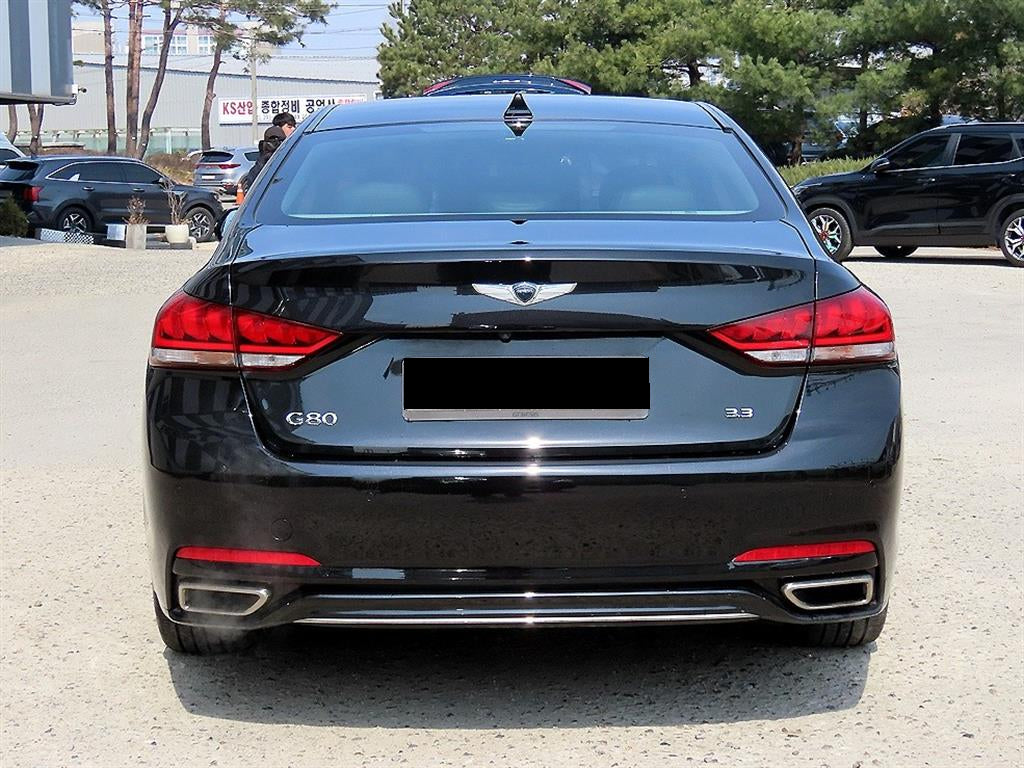 Genesis G80 — photo 04