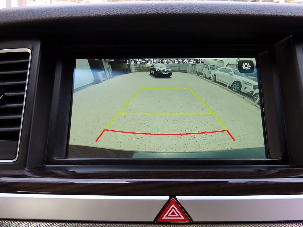 Genesis G80 — photo 15