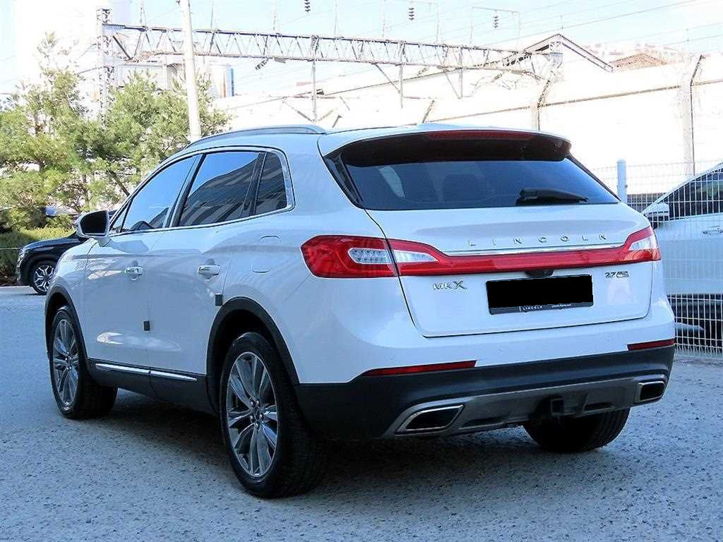 Lincoln MKX — photo 03