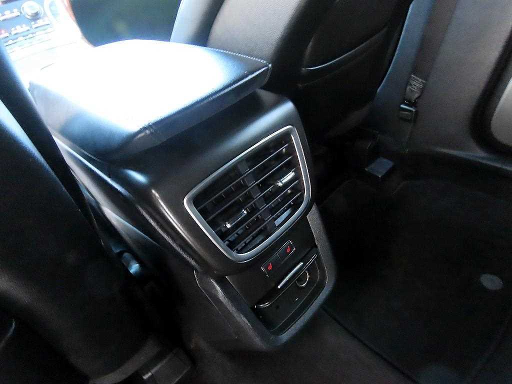 Lincoln MKX — photo 15