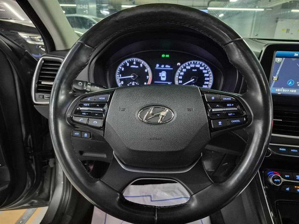 Hyundai Grandeur — photo 12