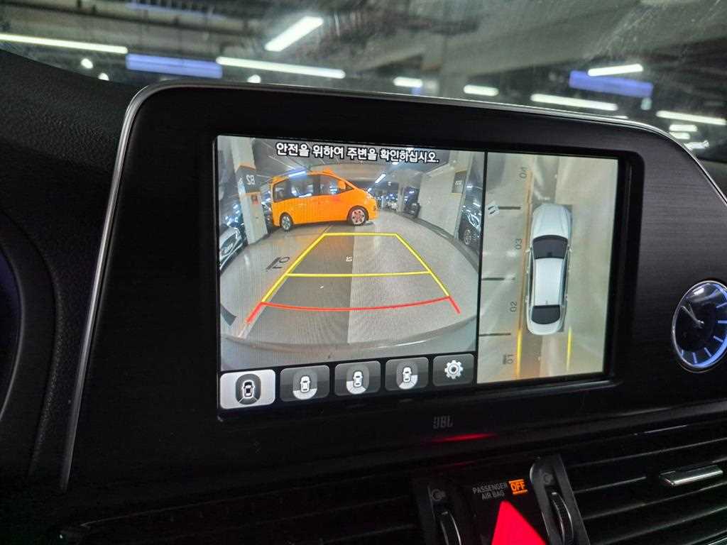Hyundai Grandeur — photo 17