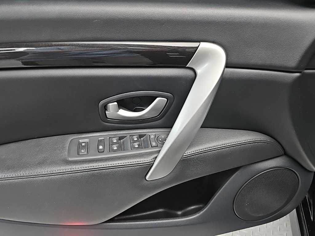 RENAULT SM7 — photo 17