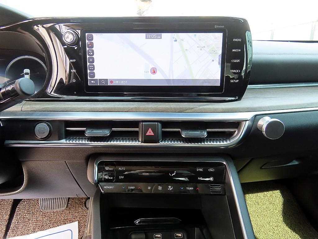 Kia K5 — photo 13