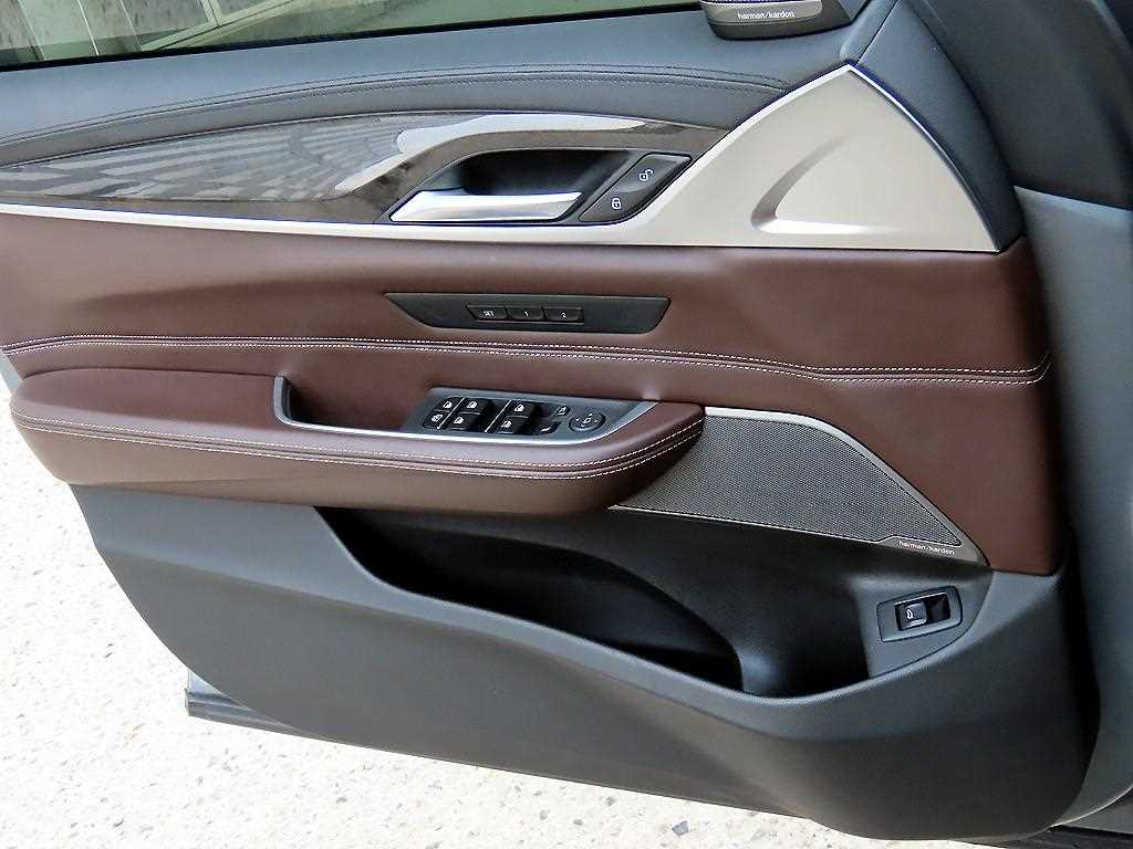 BMW Gran Turismo — photo 12