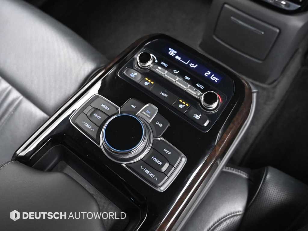 Genesis EQ900 — photo 16
