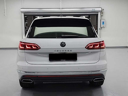 Volkswagen Touareg — photo 03