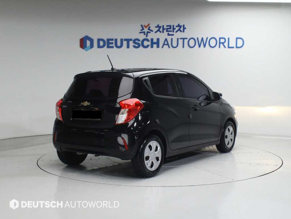 CHEVROLET Spark — photo 02
