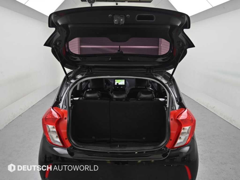 CHEVROLET Spark — photo 19
