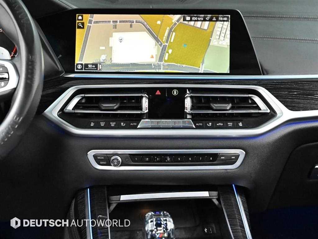 BMW X7 — photo 14