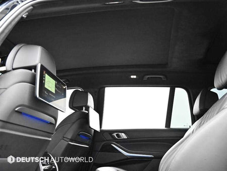 BMW X7 — photo 18