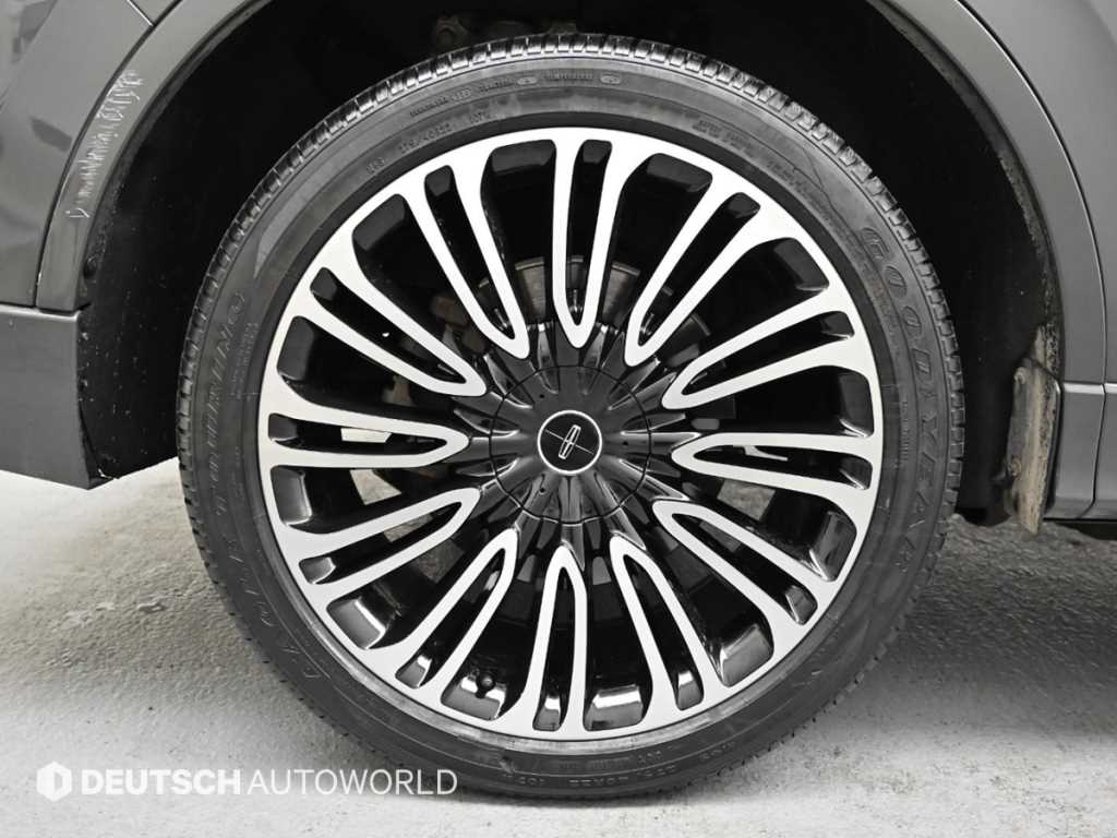 Lincoln Aviator — photo 05