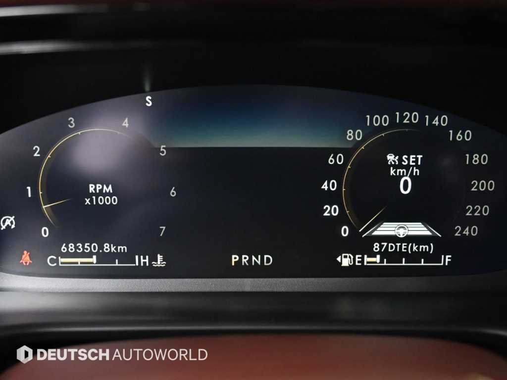 Lincoln Aviator — photo 08