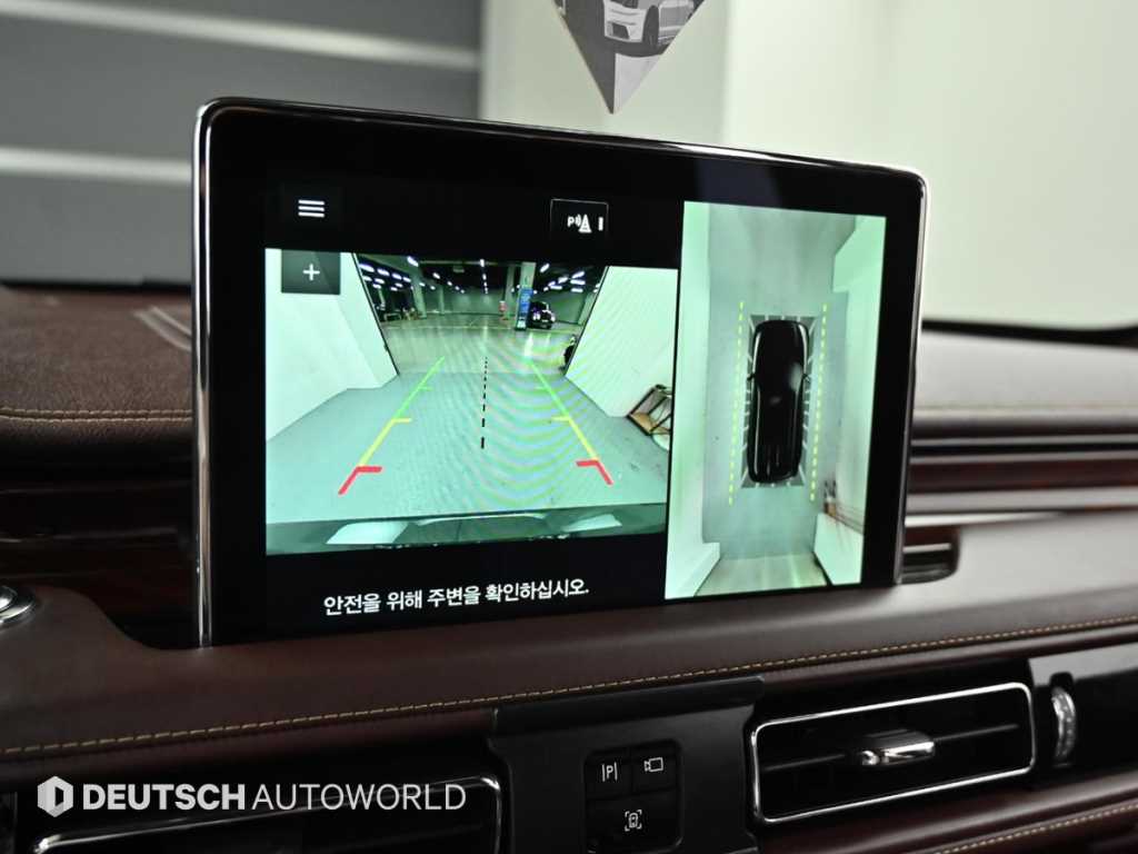 Lincoln Aviator — photo 15