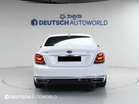 Kia K9 — photo 04