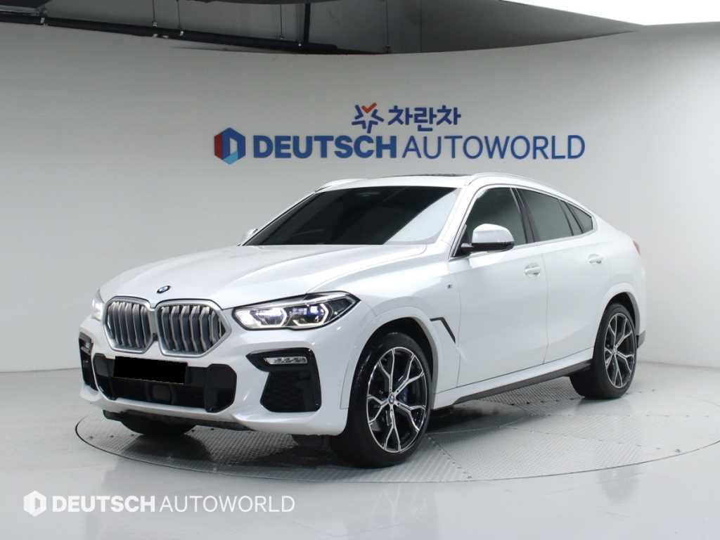 BMW X6 — photo 02