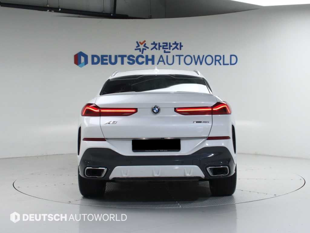 BMW X6 — photo 03