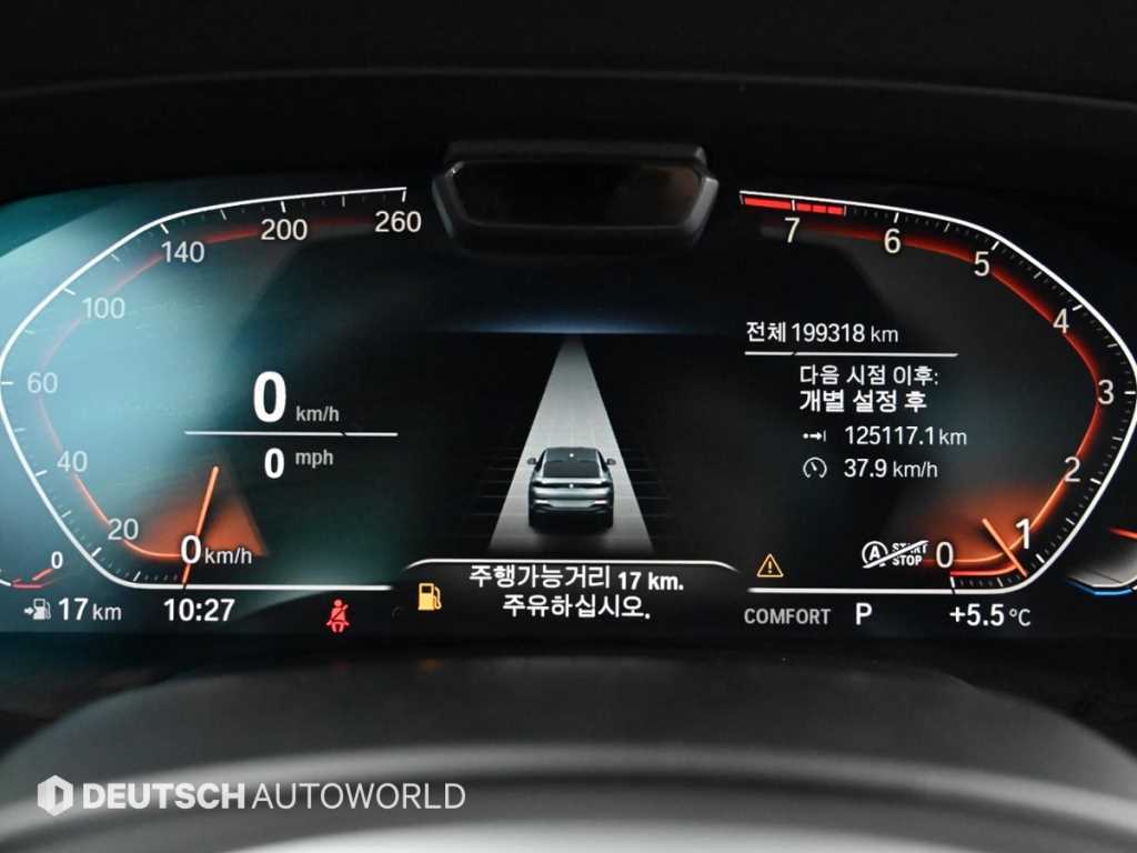 BMW X6 — photo 05