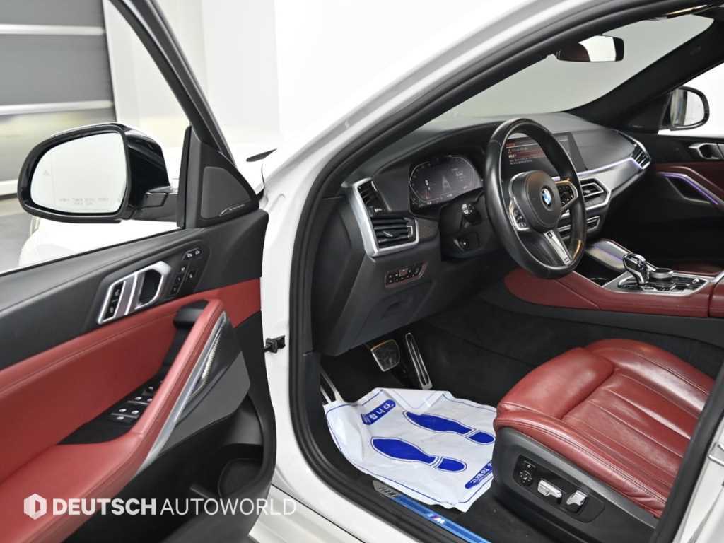 BMW X6 — photo 11
