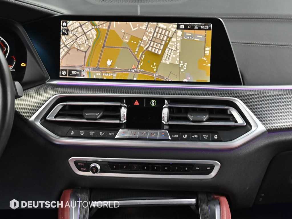 BMW X6 — photo 14
