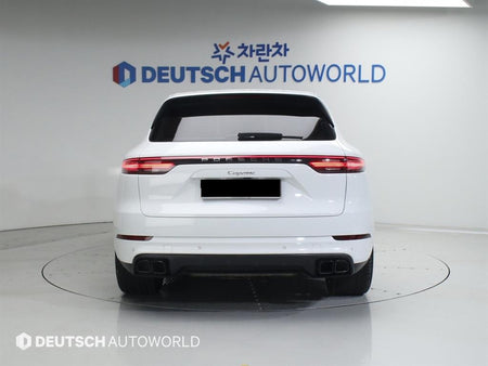 Porsche Cayenne — photo 04