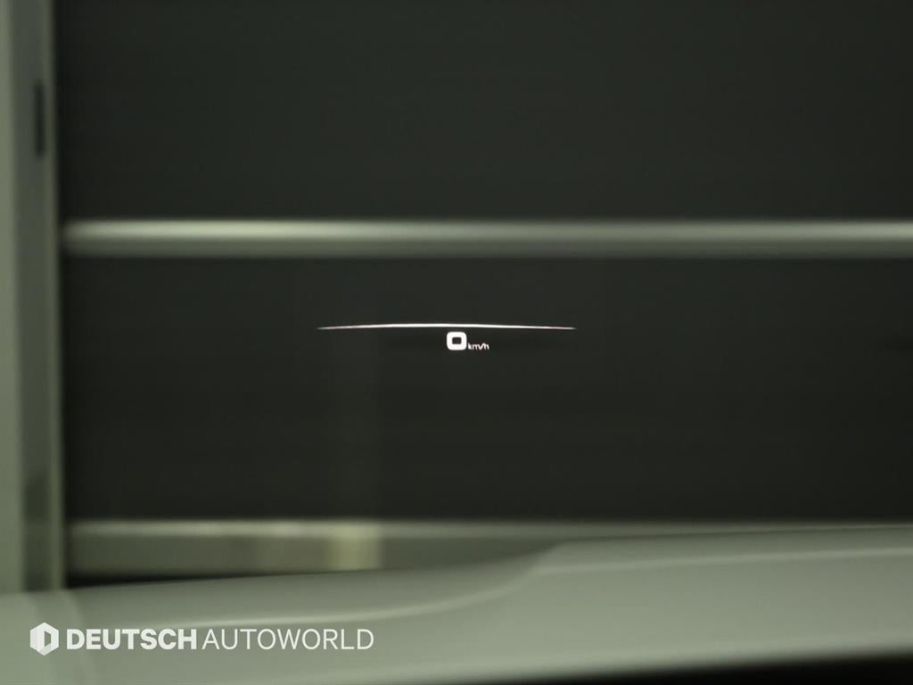 Porsche Cayenne — photo 17