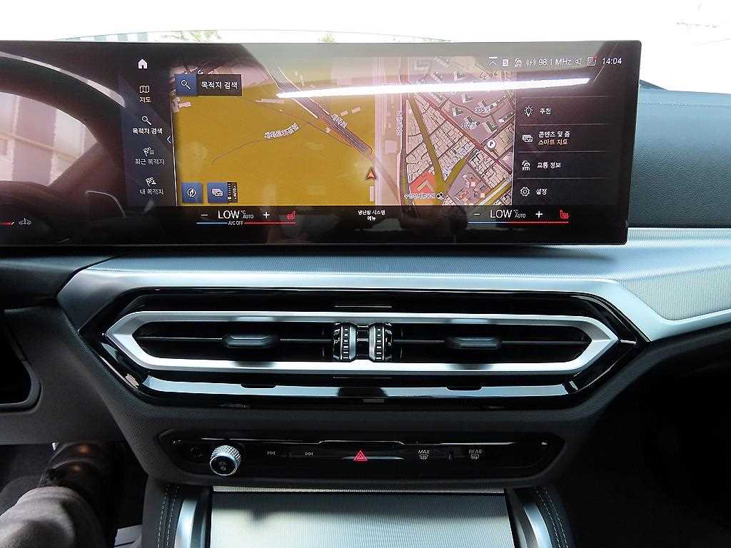 BMW 4-Series — photo 12