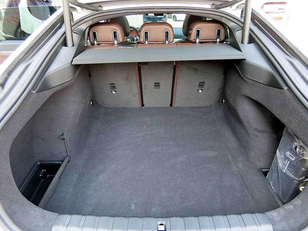BMW 4-Series — photo 17