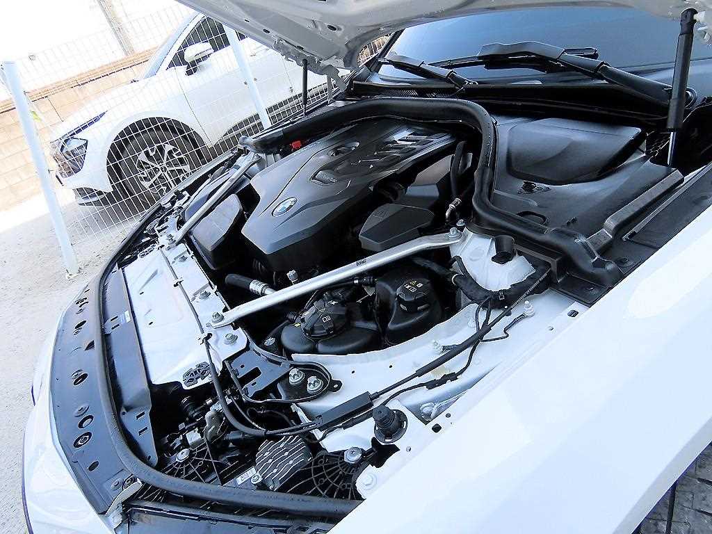 BMW 4-Series — photo 19
