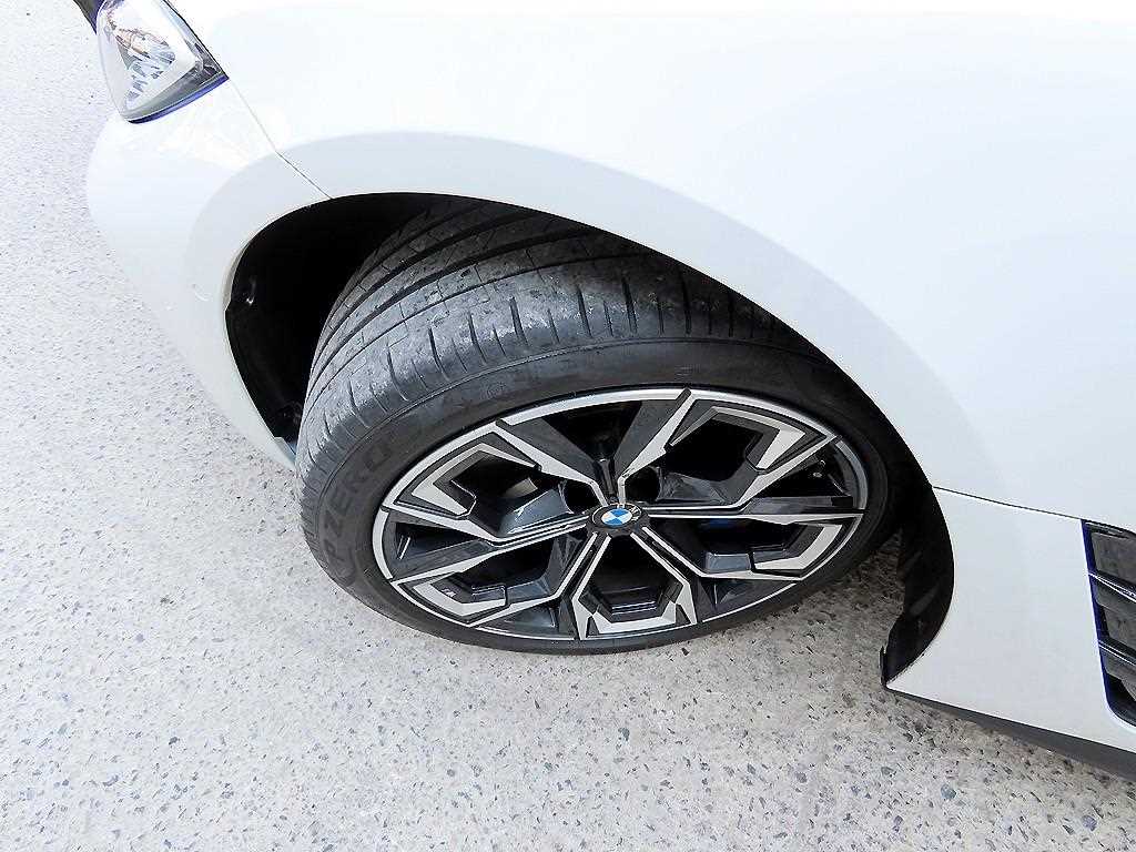 BMW 4-Series — photo 20