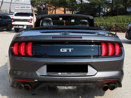 Ford Mustang — photo 08