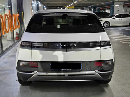 Hyundai Ioniq5 — photo 04