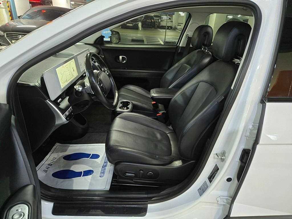 Hyundai Ioniq5 — photo 05