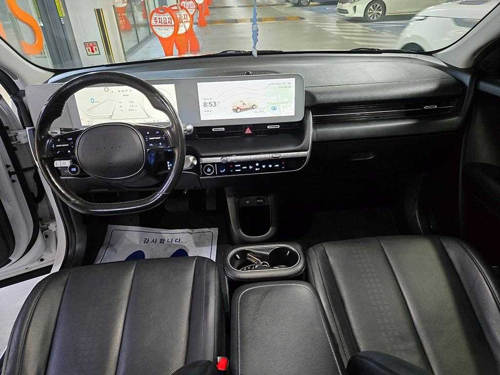 Hyundai Ioniq5 — photo 09