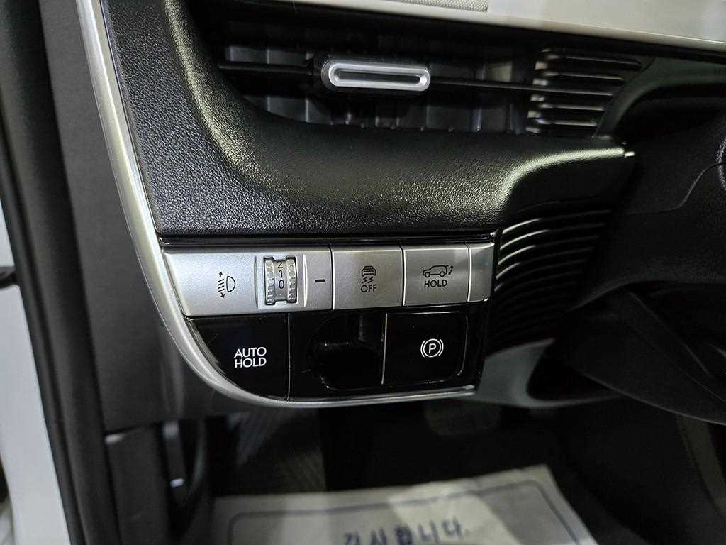 Hyundai Ioniq5 — photo 14