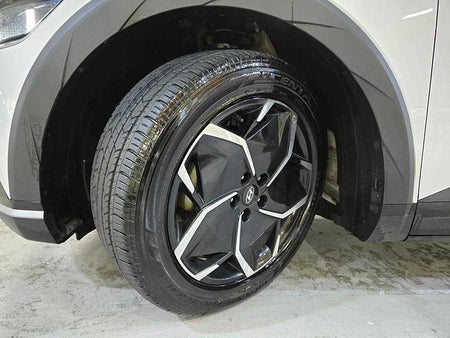 Hyundai Ioniq5 — photo 20