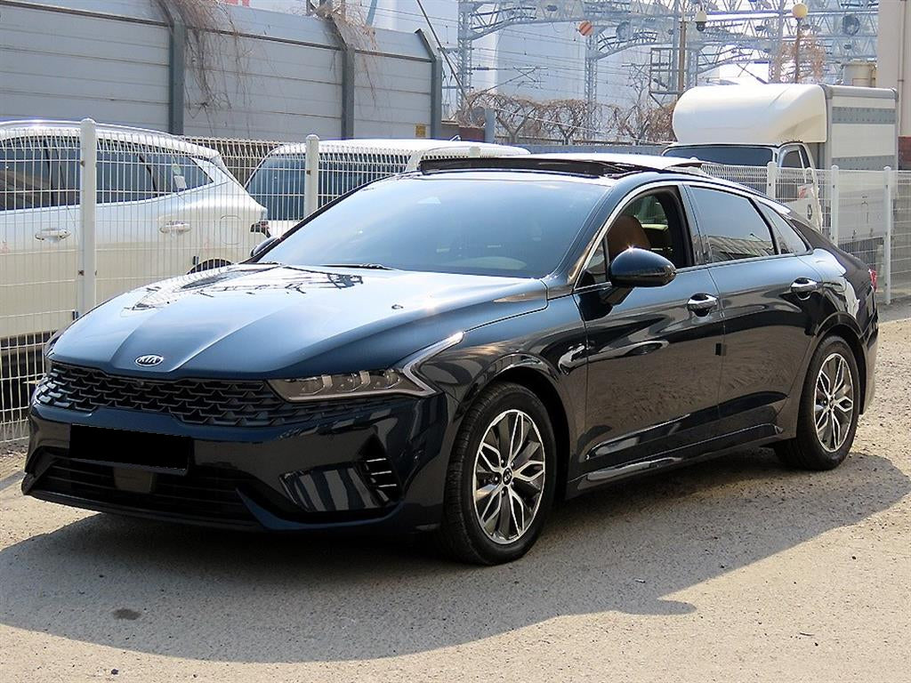 Kia K5 — photo 02