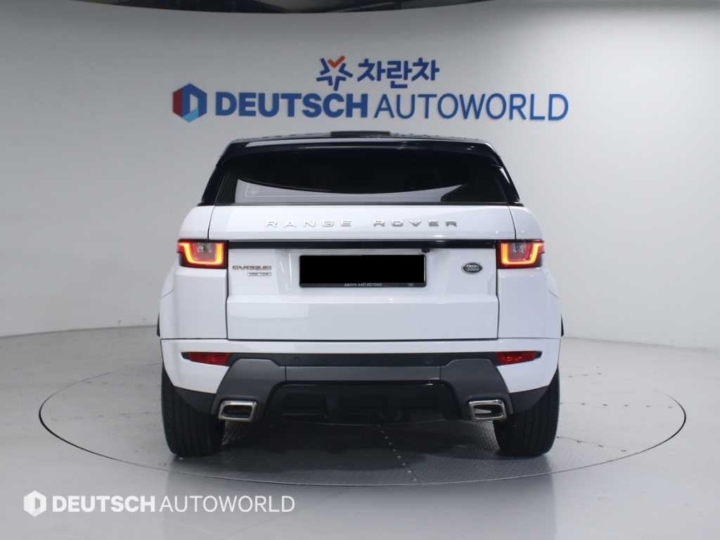 Land Rover Range Rover Evoque — photo 04