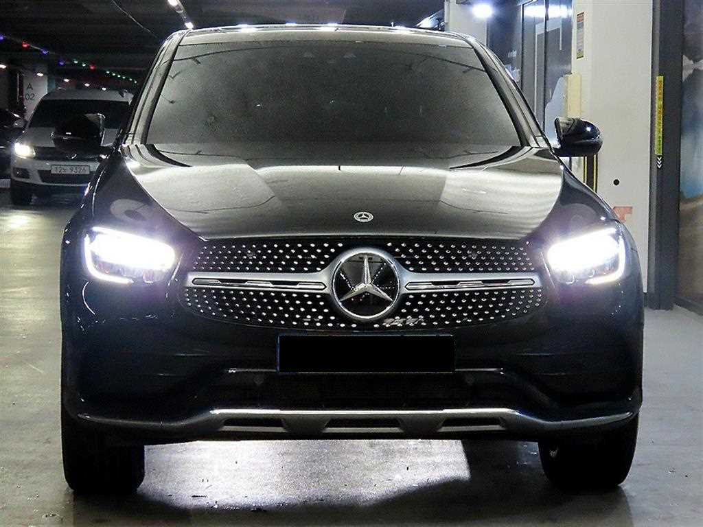 Mercedes-Benz GLC-Class — photo 02