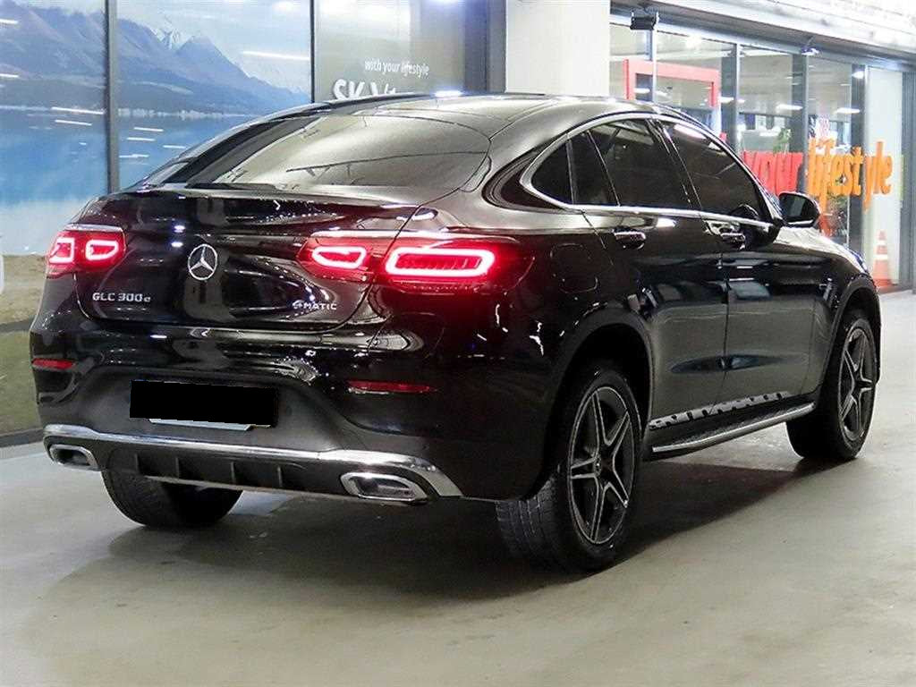 Mercedes-Benz GLC-Class — photo 04