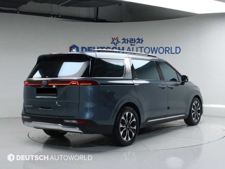 Kia Carnival — photo 03
