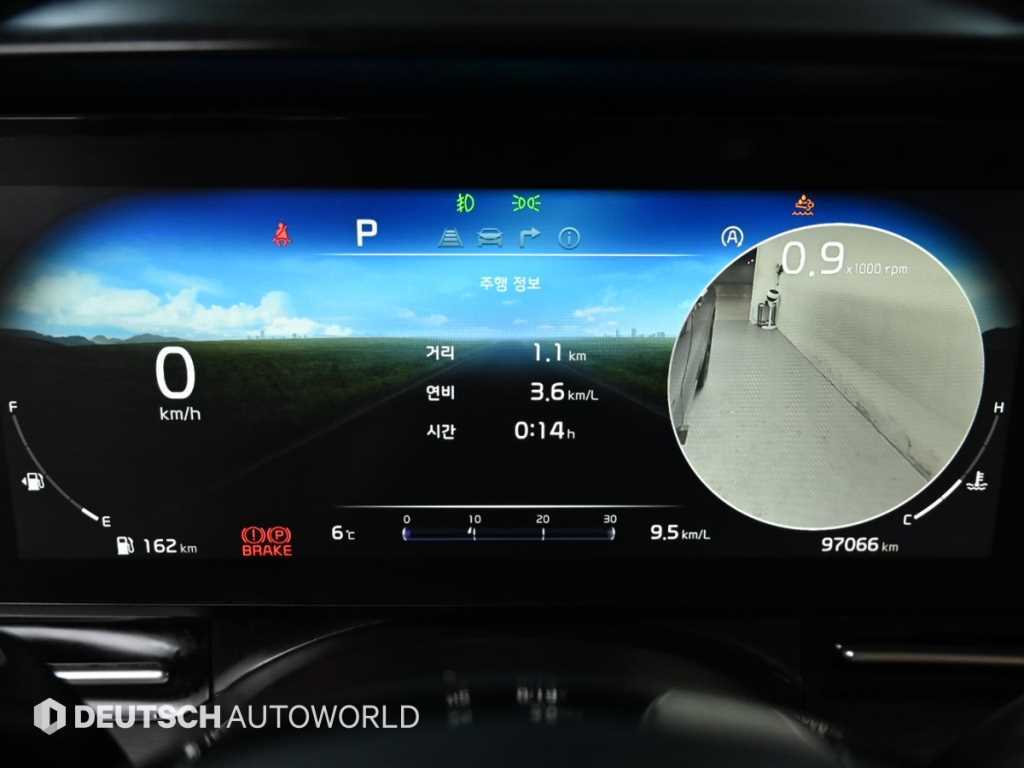 Kia Carnival — photo 08