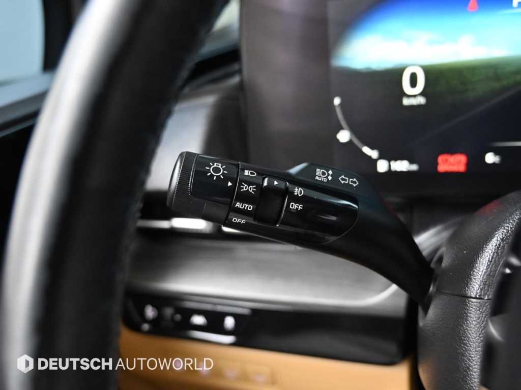 Kia Carnival — photo 17