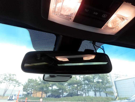 Lincoln MKS — photo 15