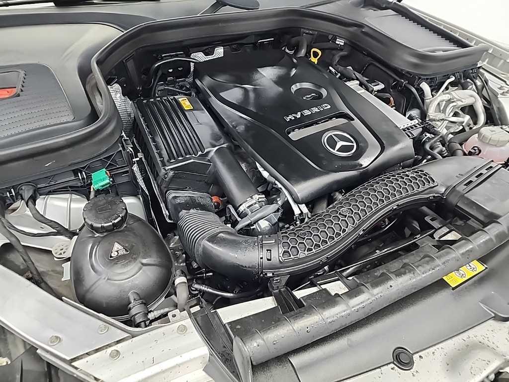 Mercedes-Benz GLC-Class — photo 05
