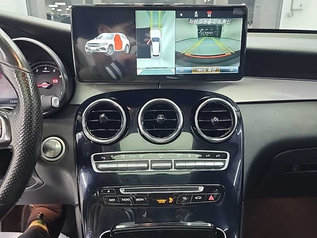 Mercedes-Benz GLC-Class — photo 10